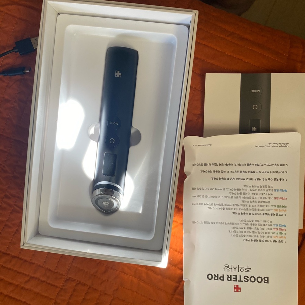 Medicube Booster Pro
